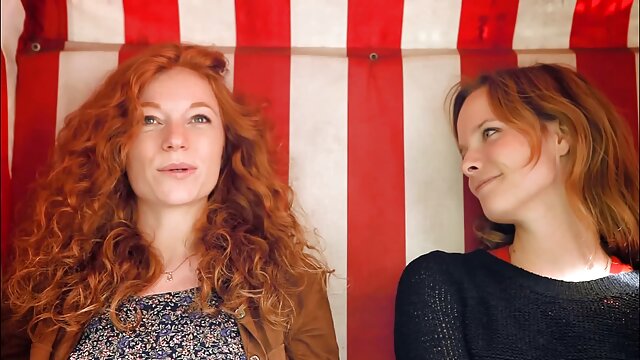 المرأة ذات الشعر الأحمر مقيدة مساج رومنسي مترجم ومقيدة من أجل المتعة